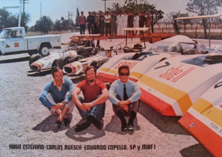 Eduardo Copello, su equipo y Shell.