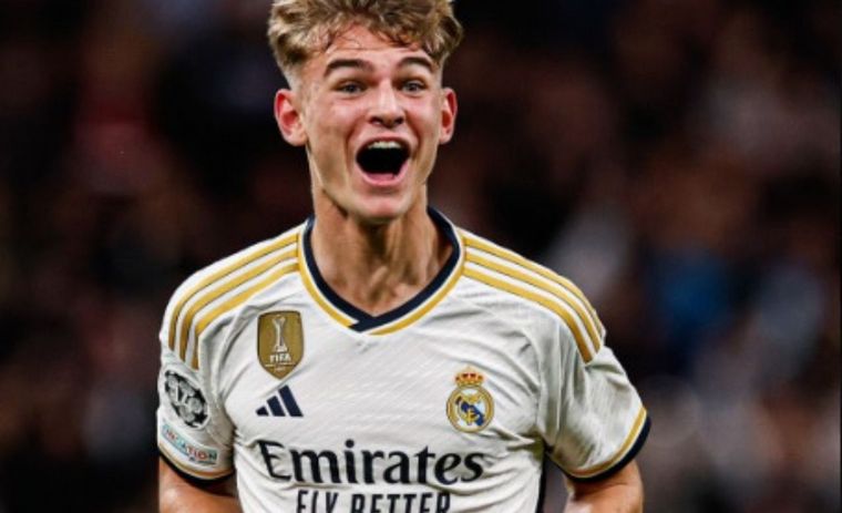 Nico Paz grita su primer gol con el manto blanco (Foto: @realmadrid)