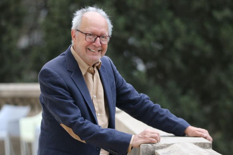 Fino Pizarro reveló su tesoro fotográfico en un libro.