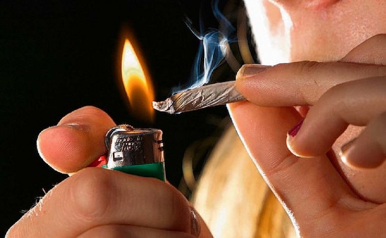 Adicciones. (Foto: ilustrativa/Adobe Stock)