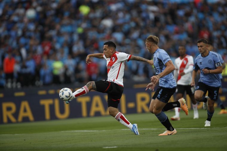 Belgrano y River se miden ante una multitud en el Mario Kempes.