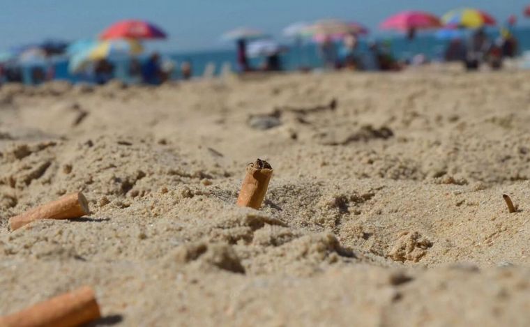 FOTO: Playas sin cigarrillos