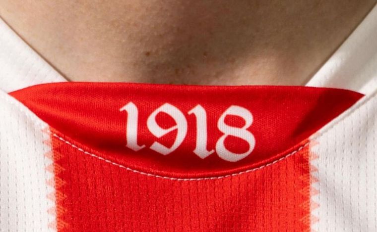 Instituto presentó su nueva equipación para 2024. @InstitutoACC