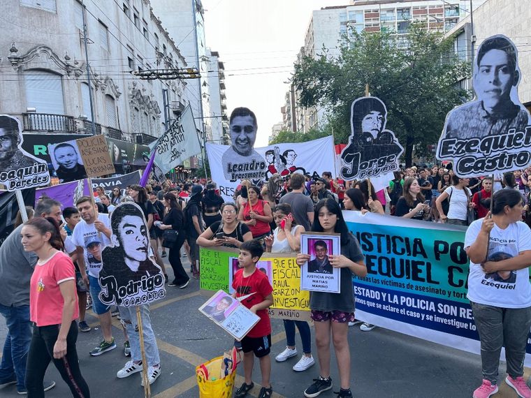 FOTO: Se realiza la 17ª Marcha de la Gorra en la ciudad de Córdoba.