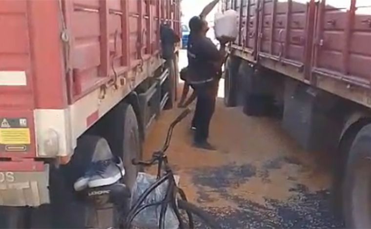 FOTO: Robo de carga en plena ruta: camionero víctima de asalto en Circunvalación.