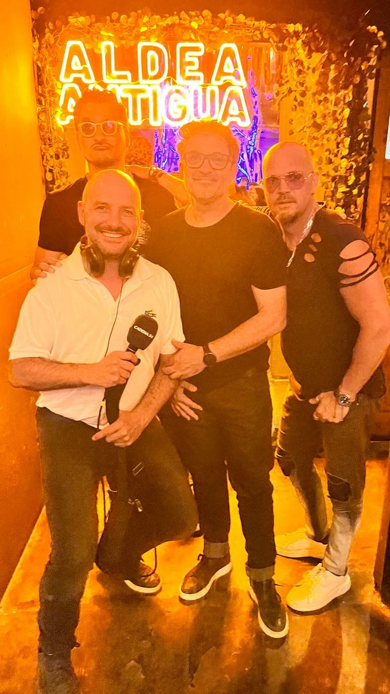 Los Tekis sorprendieron en “Aldea Antigua”: deleitaron al público y la audiencia