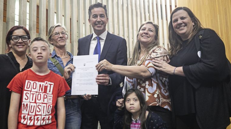 Diagnóstico humanizado y reconocimiento de la Lengua de Señas en Córdoba