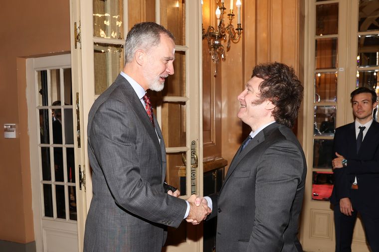 Javier Milei junto al Rey de España, Felipe VI. 