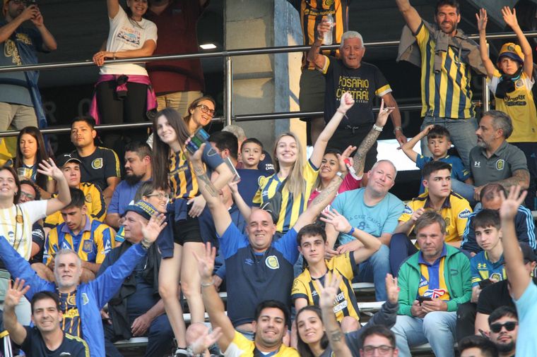 Buscate en las tribunas del Kempes