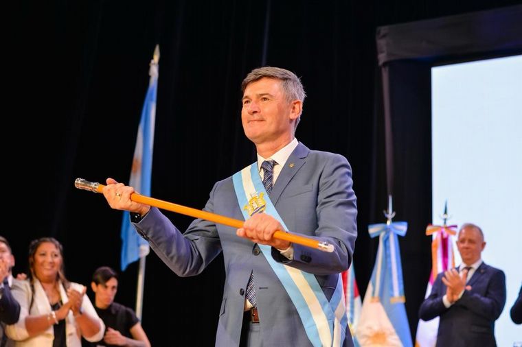 FOTO: Daniel Passerini asumió como nuevo intendente de Córdoba. 