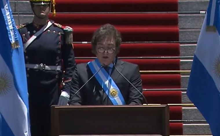 FOTO: Javier Milei en el discurso de asunción