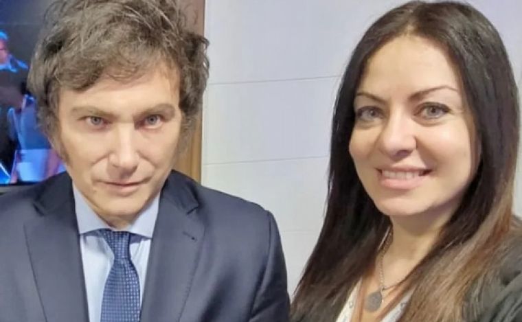 FOTO: La ministra de Capital Humano, Sandra Pettovello, junto a Javier Milei. (Foto: NA)