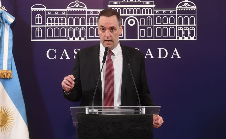 Manuel Adorni, el vocero presidencial. 