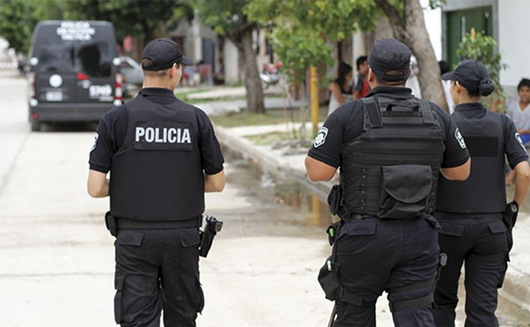 FOTO: Suspenden por 90 días las licencias policiales para sumar 