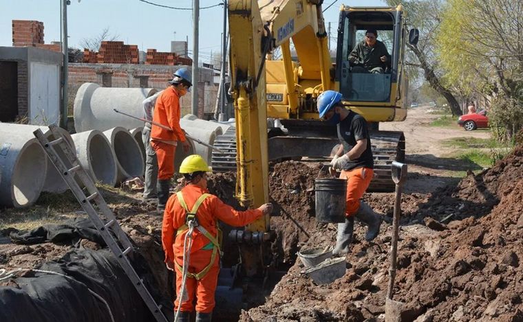 Obra pública en riesgo tras los anuncios de Luis Caputo. Peligran empleos.