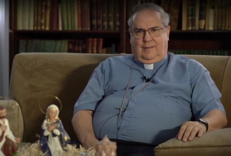 El arzobispo de Córdoba llamó a acercarse a Jesús y a quienes están solos.