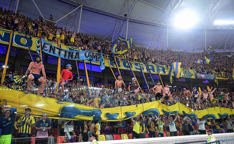 Locura por Central en Santiago: postales de los hinchas desde las tribunas.