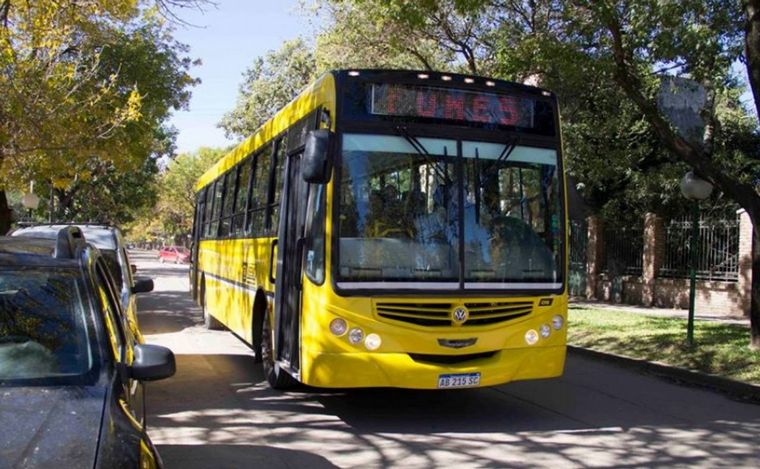 Subió 60 por ciento el boleto de colectivos interurbanos.