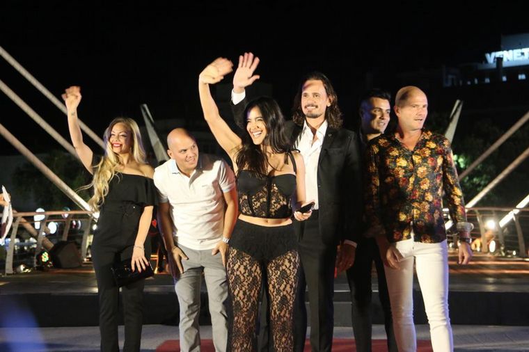 Villa Carlos Paz inauguró su temporada teatral con la clásica alfombra roja