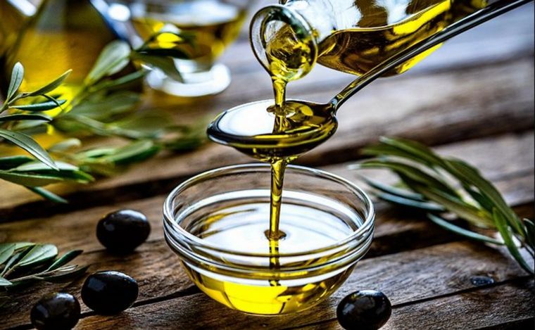 FOTO: ANMAT prohíbe la venta de un aceite de oliva 