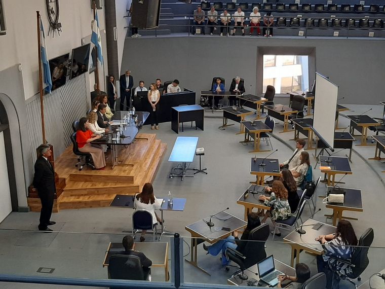 Absolvieron a la jueza Ana Clara Pérez Ballester.