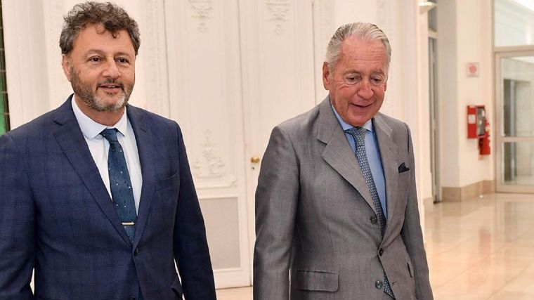  Omar Yasin junto al titular de la UIA, Daniel Funes de Rioja.