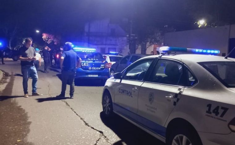 Más de cien agentes participaron en los operativos.