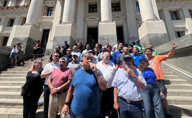 Protesta en Tribunales.