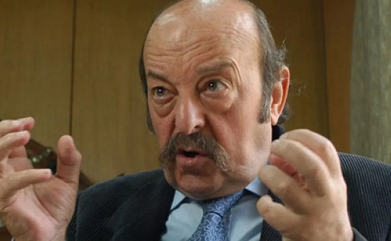 Julio Bárbaro, crítico de Milei y del kirchnerismo.