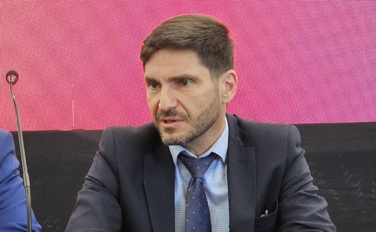 Maximiliano Pullaro recibió varias amenazas en los últimos meses.