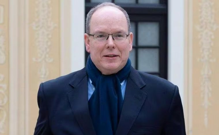 Alberto II de Mónaco llegó a Ushuaia y se embarcó a la Antártida (Foto: El Universo).