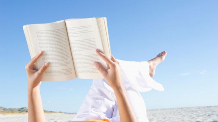 Libros recomendados para desconectar en verano