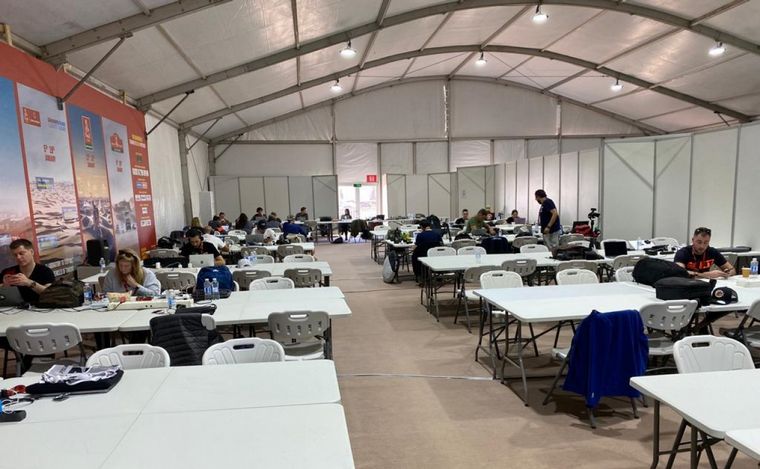 Más de 100 posiciones de prensa