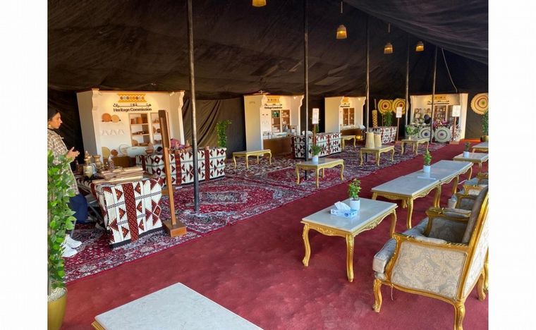 La hospitalidad saudita también tiene su tienda, adecuada a sus costumbres