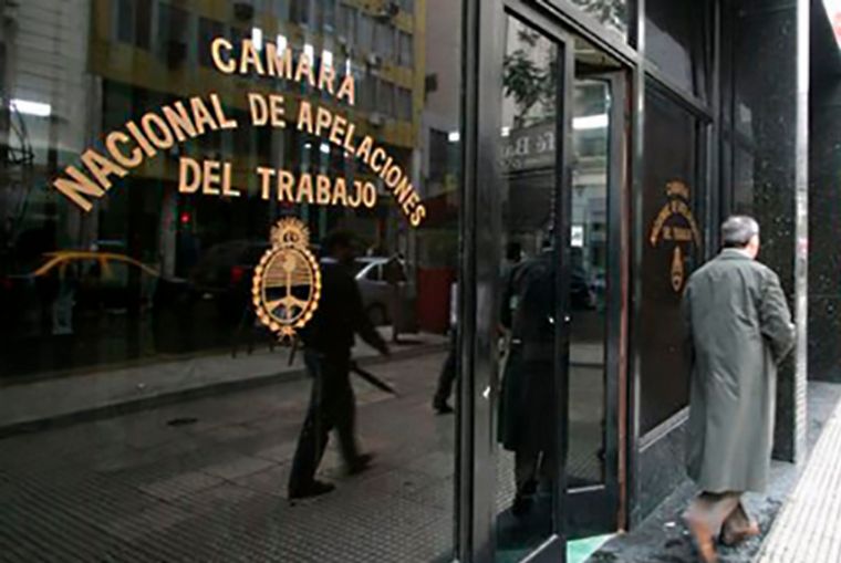 FOTO: El Gobierno apelará el fallo que suspendió la reforma laboral de Javier Milei.
