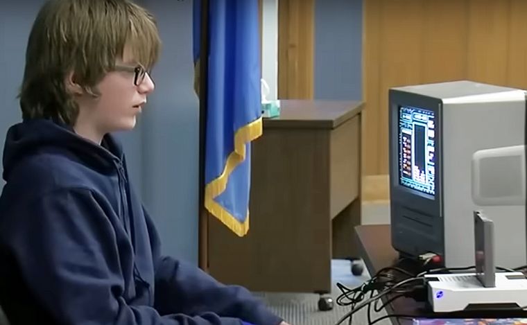 FOTO: Por primera vez, un humano vence al Tetris: es un chico de 13 años (Foto: El País).