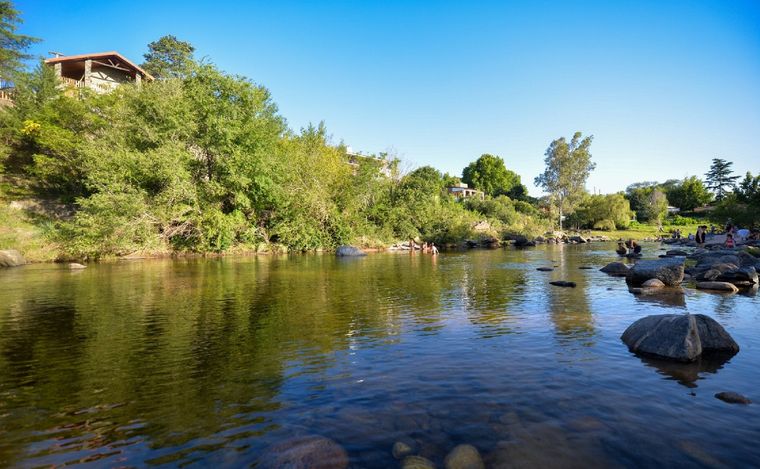 FOTO: Cabalango es un destino que eligen los turistas que buscan el río. (Córdoba Turismo)