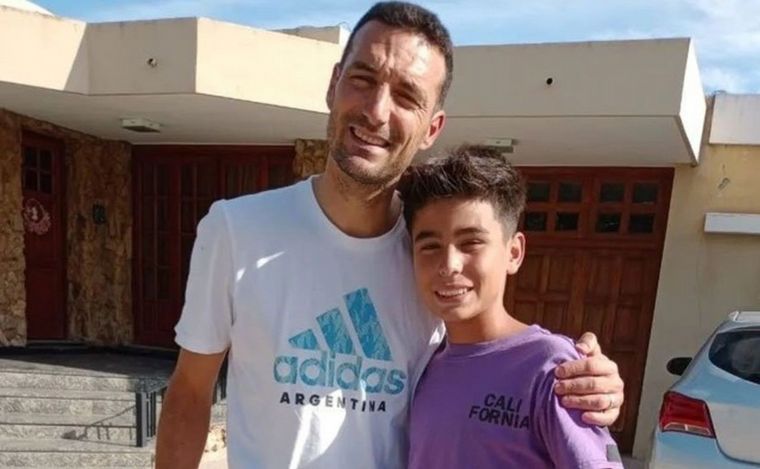 Scaloni junto a Simón tras la chacarera. 