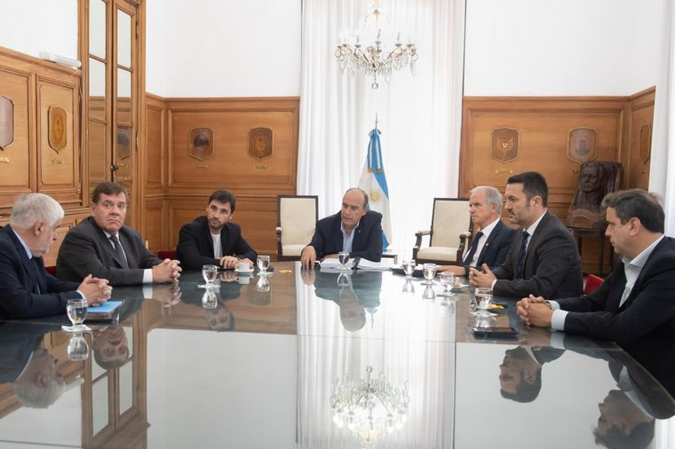 Actividad pesquera: se modificarán los artículos de la ley ómnibus.