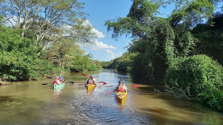 FOTO: Kayak en el río San Javier, la aventura en la naturaleza de Cayastá
