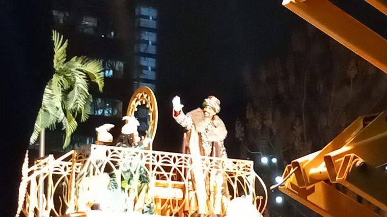 La llegada de Los Reyes Magos en España, color tradición y magia