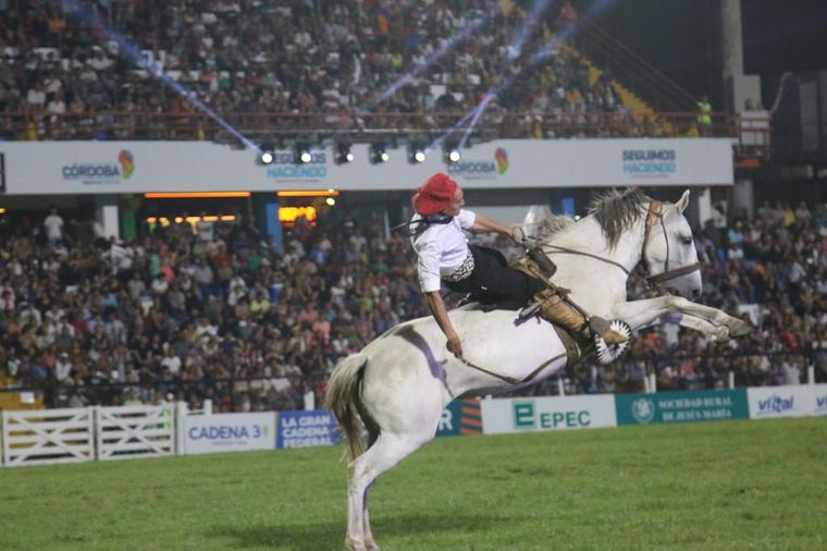 Primera noche del Festival de Doma de Jesús María. (Daniel Cáceres/Cadena 3)
