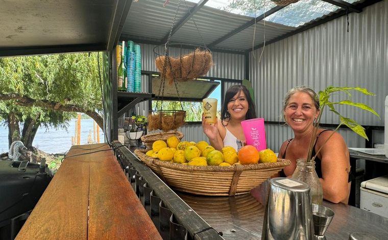 Desde el parador Club de Río piden llevar vasos.