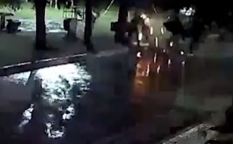 El joven de 26 años fue alcanzado por un rayo en San Luis.