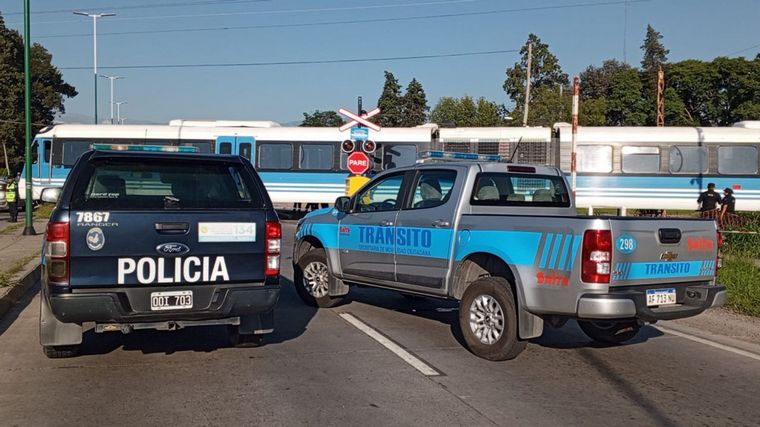 Salta: Una mujer murió este lunes al ser atropellada por un tren interurbano