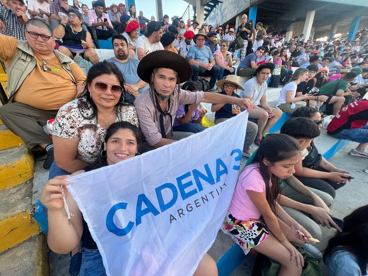 El color y el coraje de la cuarta noche del Festival de Doma y Folclore