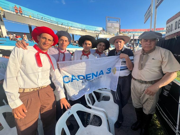 El color y el coraje de la cuarta noche del Festival de Doma y Folclore