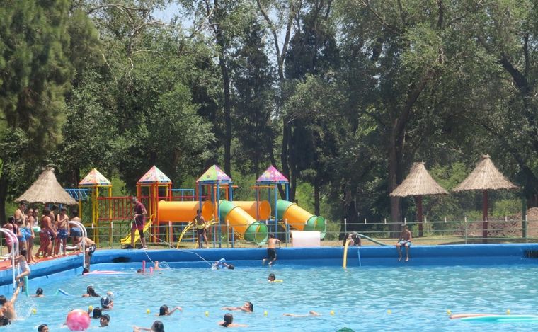 El natatorio del Balneario Municipal Deán Funes.