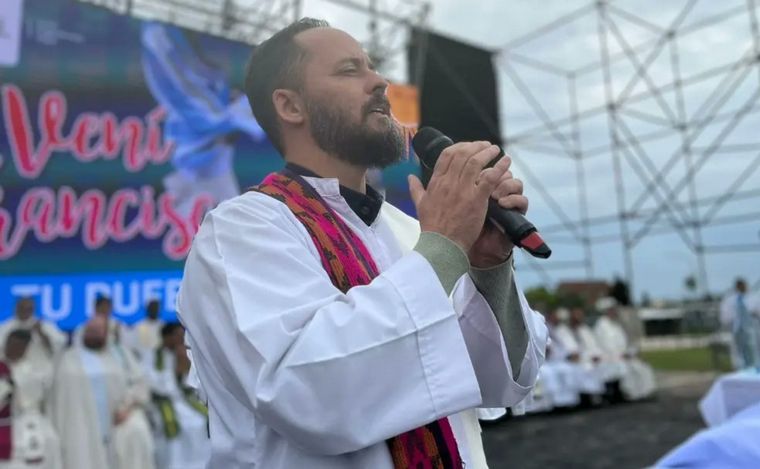 FOTO: El Padre Pablo Viola, referente de la Pastoral de Adicciones de Córdoba.