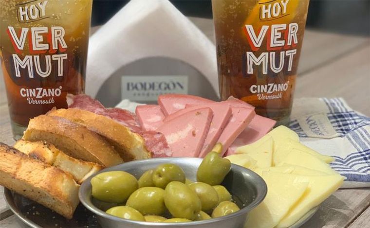 Descubriendo sabores y tradiciones en el Bodegón Sanguchero de Rosario.